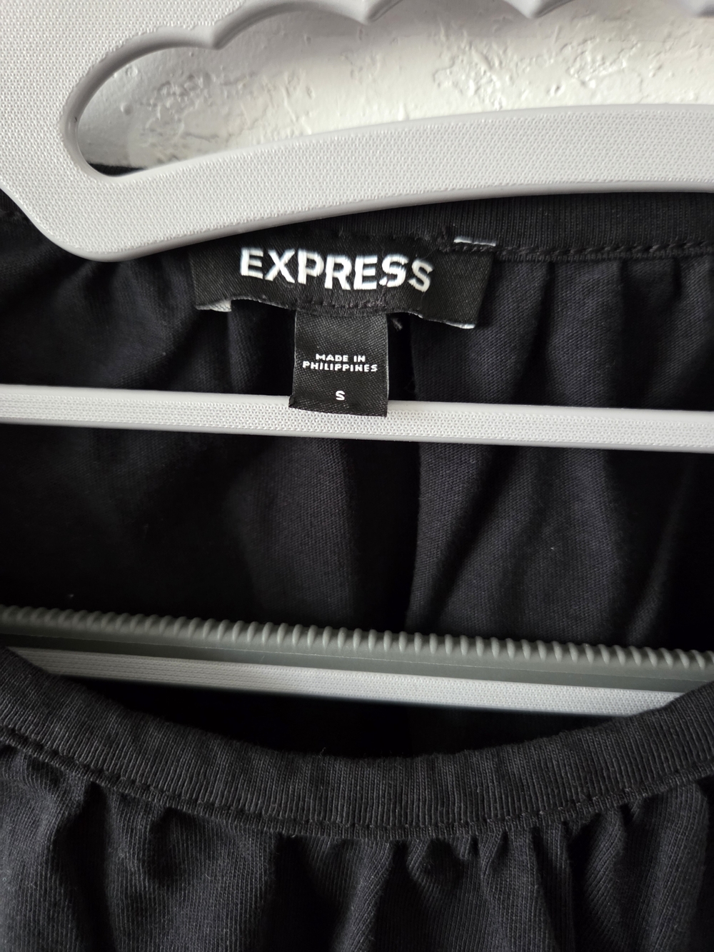 Express Black Crochet-Shoulder Short Sleeve Top - Picture 3 of 6